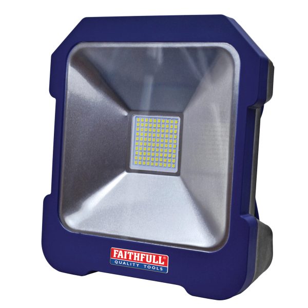 FAITHFULL POWER PLUS  SMD LED Task Light with Power Take Off 20W 240V