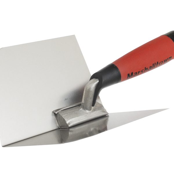 MARSHALLTOWN M23RD Curved Inside Corner Trowel DuraSoft® Handle 5in
