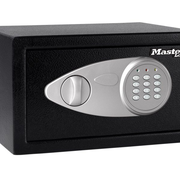 MASTER LOCK  Medium Digital Combination Safe