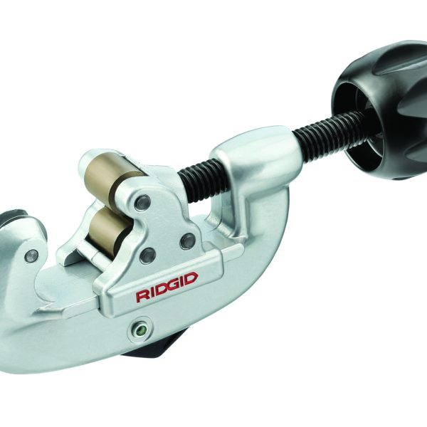 RIDGID Heavy-Duty Screw Feed No.10 Tubing and Conduit Cutter 25mm Capacity 32915