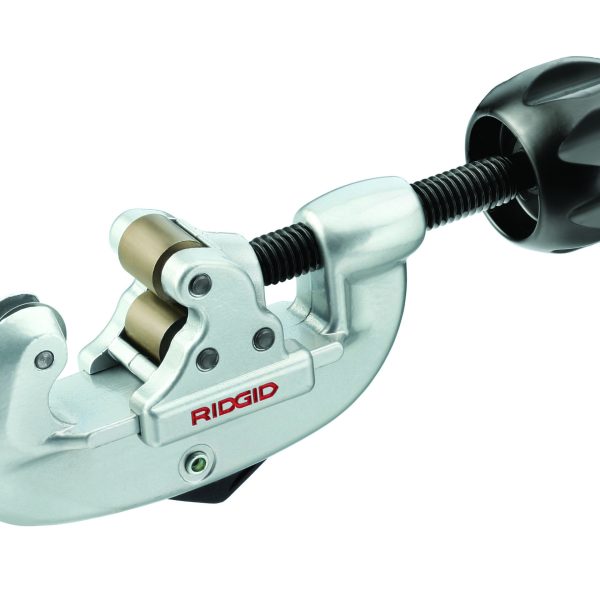 RIDGID Screw Feed No.30 Tubing and Conduit Cutter 79mm Capacity 32940