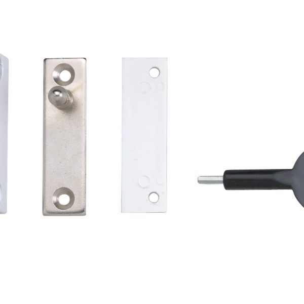 YALE LOCKS P118 Auto Window Lock White Finish Pack of 2