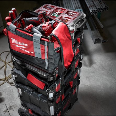 MILWAUKEE 932471066 PACKOUT™ Duffel Bag 38cm - Image 4