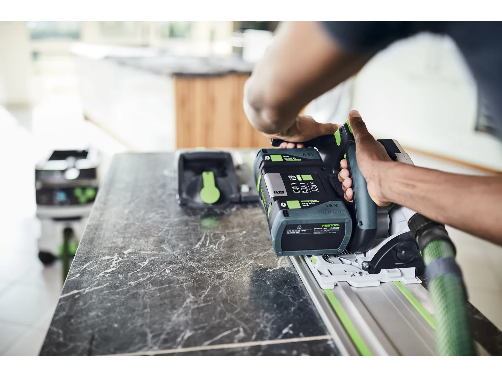FESTOOL Cordless plunge-cut saw TSC 55 KEB-Basic - Image 3