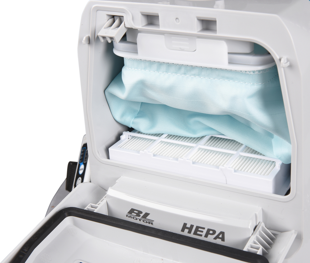 MAKITA VC008GZ02 40Vmax Backpack Vacuum Cleaner (2-Litre Capacity) - Image 4